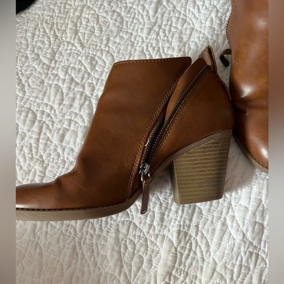 Brown Heel Booties - Picture 4 of 6